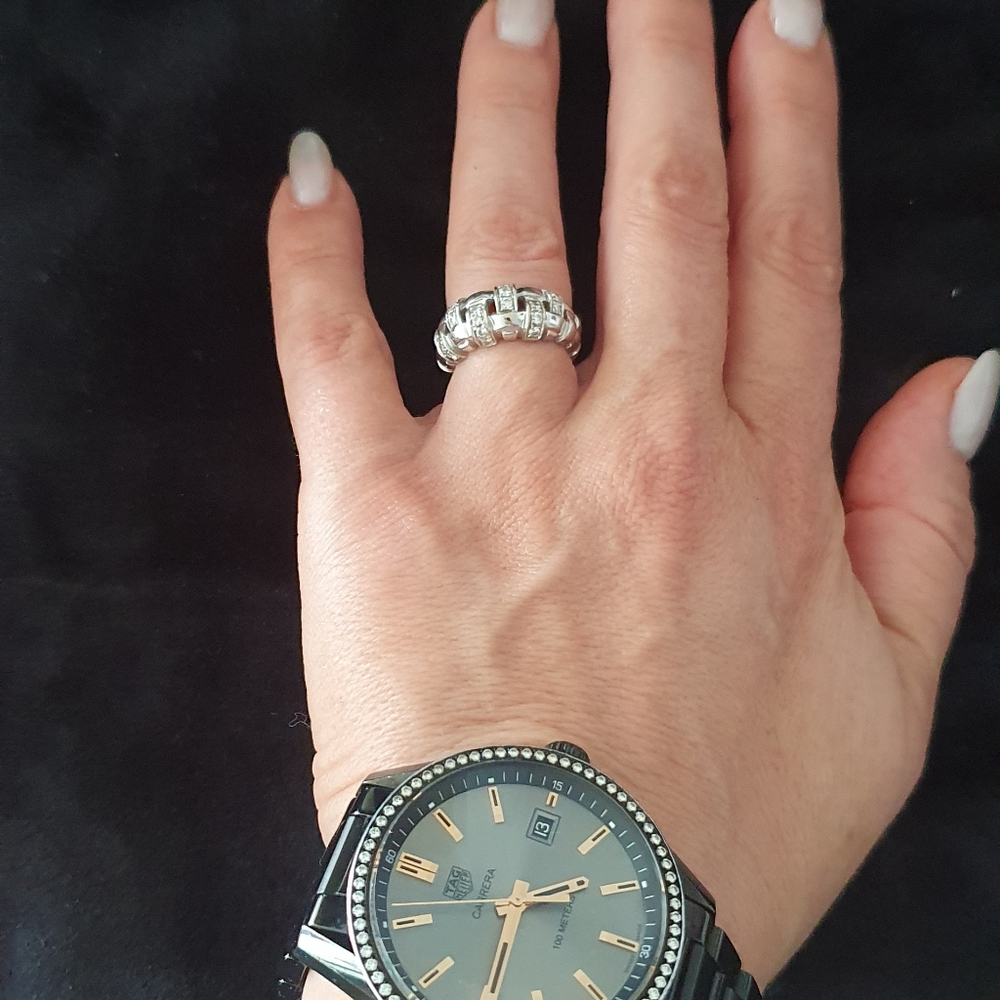 White gold ring
